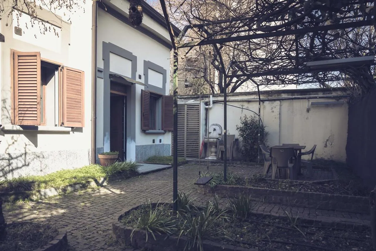 Apartment L'Arche Comfort & Relax - Loft Garden In Via Torricelli Milan