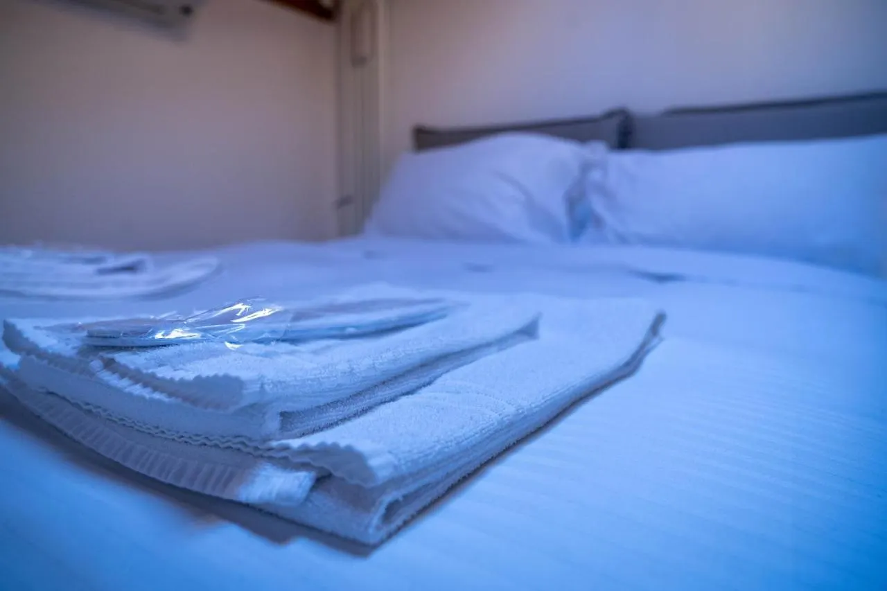 L'Arche Comfort & Relax - Loft Garden In Via Torricelli Milan 0*,